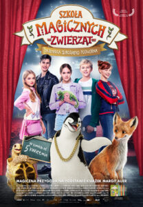 Plakat filmu "Szkoła magicznych zwierząt. Tajemnica szkolnego podwórka"